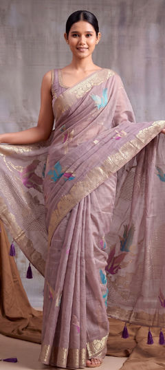 Purple and Violet color Saree in Linen fabric with Weaving work