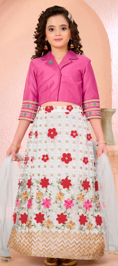 Pink and Majenta color Kids Lehenga in Silk cotton fabric with Thread work