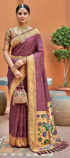 Pink and Majenta color Saree in Silk fabric with Weaving, Zari work