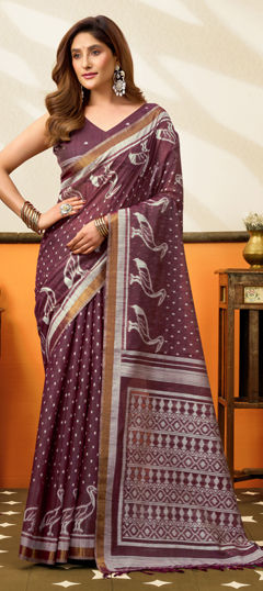 Purple and Violet color Saree in Cotton fabric with Weaving work