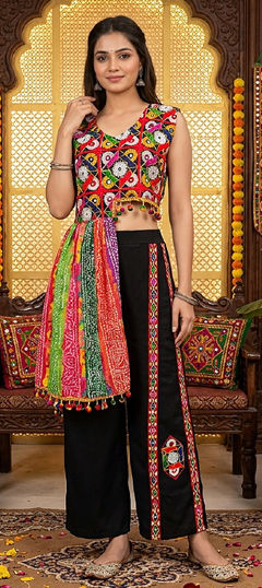 Black and Grey color Salwar Kameez in Chinon Silk fabric with Embroidered, Mirror, Thread work