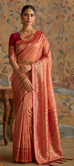 Pink and Majenta color Saree in Silk fabric with Weaving work