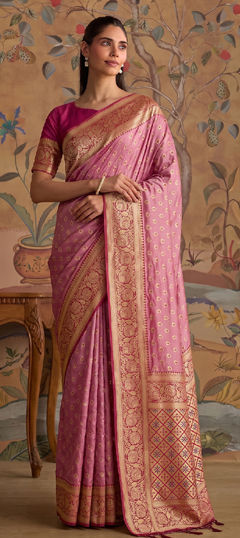 Pink and Majenta color Saree in Silk fabric with Weaving work