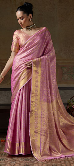 Pink and Majenta color Saree in Kanjeevaram Silk fabric with Weaving, Zari work