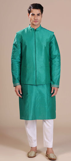Green color Kurta Pyjama with Jacket in Dupion Silk fabric with Aari, Embroidered, Thread work