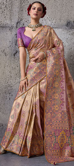 Pink and Majenta color Saree in Banarasi Silk, Tissue fabric with Weaving work