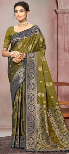 Green color Saree in Silk fabric with Weaving work