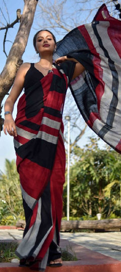 Multicolor color Saree in Cotton Flex fabric with Printed work