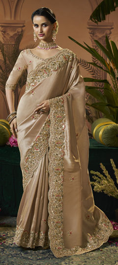 Gold color Saree in Silk fabric with Sequence, Thread, Zari work