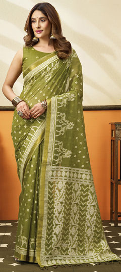 Green color Saree in Blended Cotton fabric with Printed work
