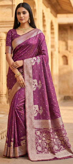 Pink and Majenta color Saree in Banarasi Silk fabric with Weaving work
