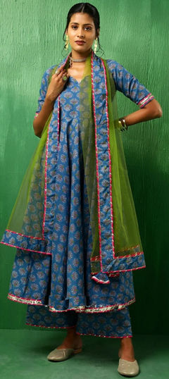Blue color Salwar Kameez in Cotton fabric with Floral, Printed work