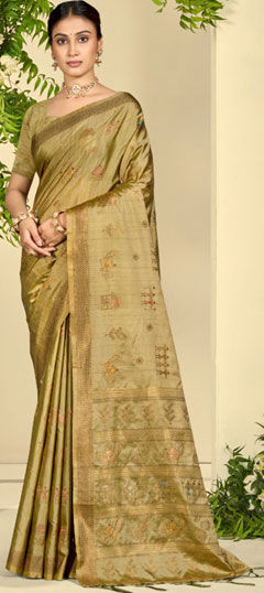 Green color Saree in Silk fabric with Embroidered work