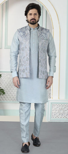 Black and Grey color Kurta Pyjama with Jacket in Art Silk, Jacquard fabric with Weaving work