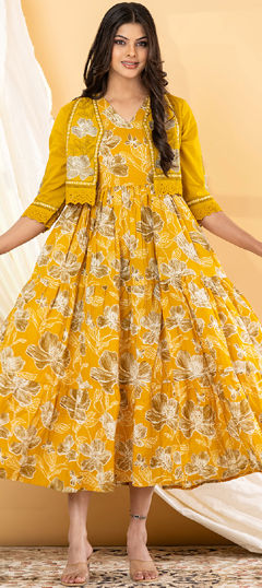 Yellow color Dress in Cotton fabric with Embroidered, Printed work
