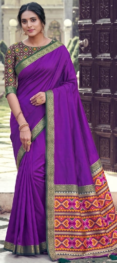Purple and Violet color Saree in Silk fabric with Printed work