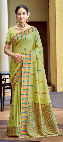 Green color Saree in Silk fabric with Weaving work