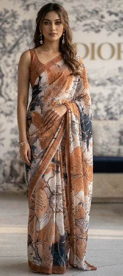 Multicolor color Saree in Crepe Silk fabric with Digital Print, Floral work