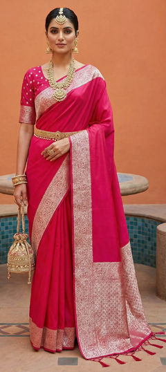 Pink and Majenta color Saree in Banarasi Silk fabric with Weaving, Zari work