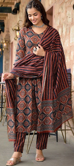 Red and Maroon color Salwar Kameez in Rayon fabric with Printed work
