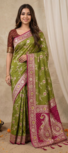 Green color Saree in Banarasi Silk fabric with Weaving, Zari work