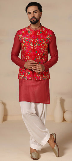 Red and Maroon color Kurta Pyjama with Jacket in Chanderi fabric with Aari, Mirror, Sequence work