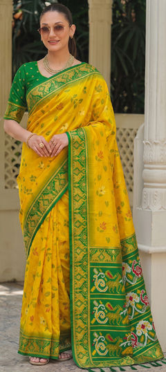 Yellow color Saree in Silk fabric with Weaving work