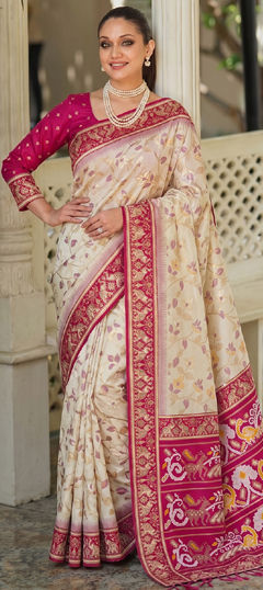 White and Off White color Saree in Silk fabric with Weaving work