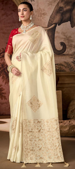 White and Off White color Saree in Viscose fabric with Weaving work