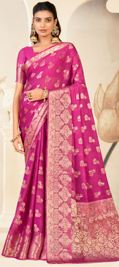 Pink and Majenta color Saree in Silk fabric with Weaving work