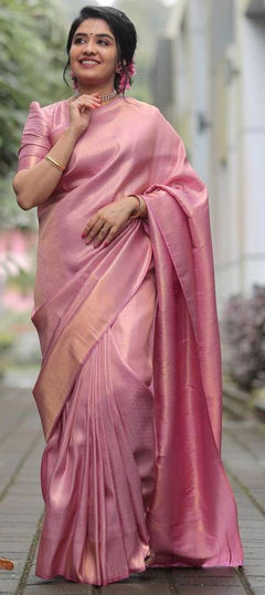Pink and Majenta color Saree in Silk fabric with Weaving work