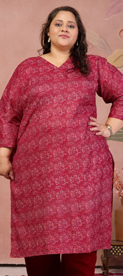 Red and Maroon color Kurti in Cotton fabric with Digital Print work