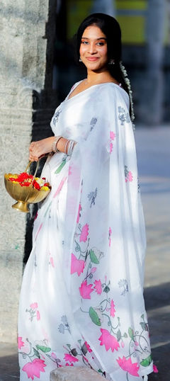 White and Off White color Saree in Linen fabric with Floral, Printed work