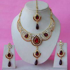 301722: Gold Rodium Polish Necklace set with  Earring, Mang Tikka  in Metal Alloy studded with Beads, CZ Diamond.