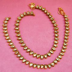 Gold Rodium Polish Gold color Anklet in Metal Alloy studded with Kundan
