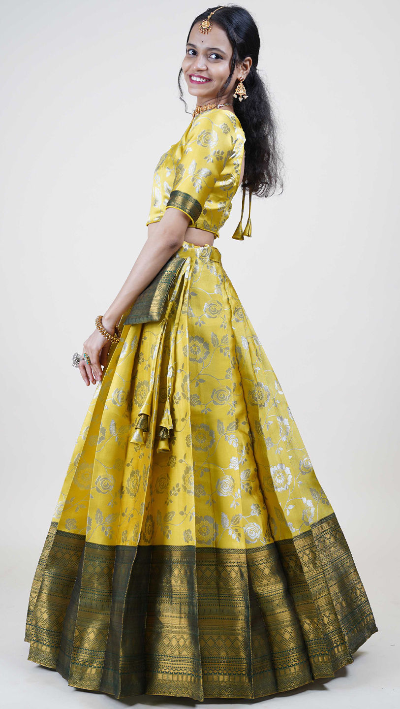 Festive, Reception Yellow color Silk fabric Lehenga : 1937763