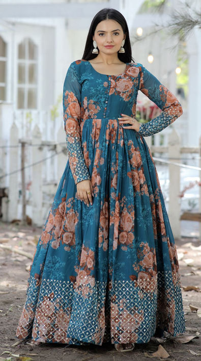 Party Wear Dresses For Wedding | Punjaban Designer Boutique