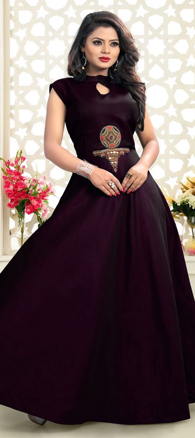 Maroon Tulle Embellished Gown Design by Sharnita Nandwana at Pernia's Pop  Up Shop 2024