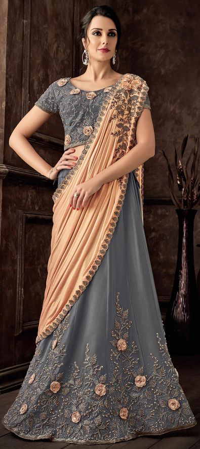 Celebrity-Inspired Net Embroidered Saree for an Elegant Reception Look