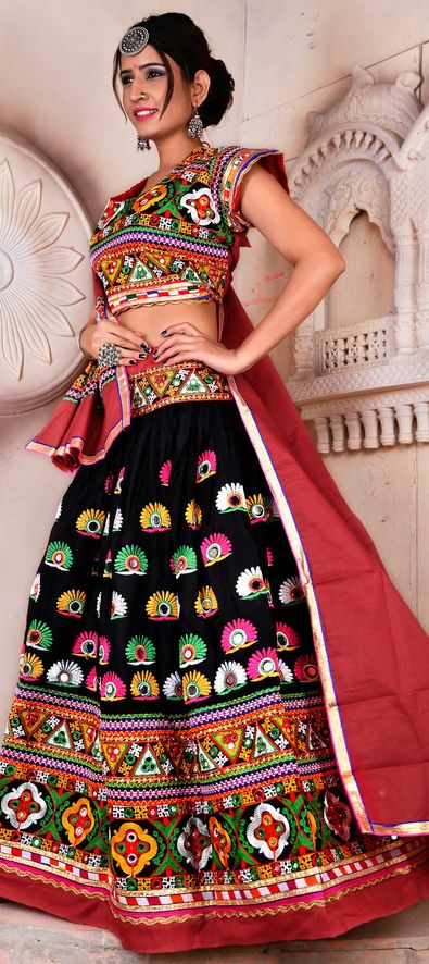 Buy Rajasthani Chaniya Choli for Women Online from India's Luxury Designers  2024