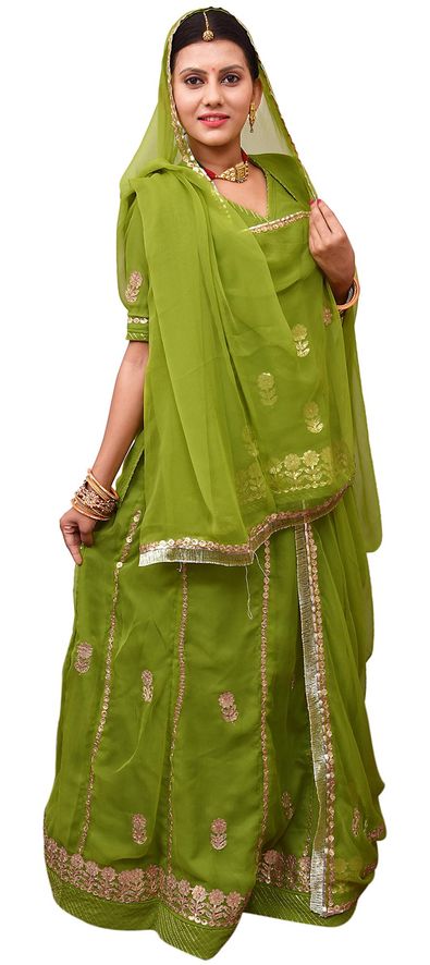 When looking for eternal beauty in a dress, get the best Rajputi Poshak  from Yuvti.#DesignerCollection #Royal #… | Rajputi dress, Rajasthani dress,  Rajasthani bride
