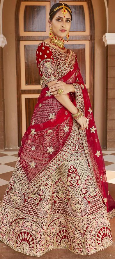 Maroon Maharani Velvet Bridal Lehenga Choli EXSA280701 – Siya Fashions