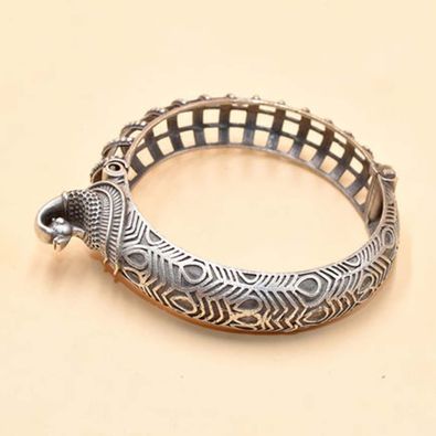 Silver colour online metal bangles