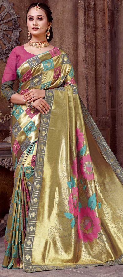 Exclusive Bridal Wear Pink Kancheepuram Silk Gold Border Saree, 6 m (with  blouse piece) at Rs 17500 in Indore