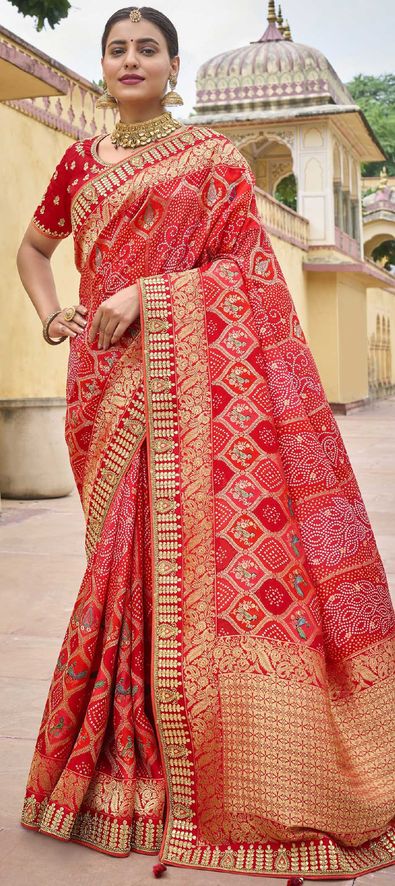 Classic Maroon Banarasi Silk Zari Weaving Designer Wedding Saree | Bengali  Banarasi Saree | 3d-mon.com