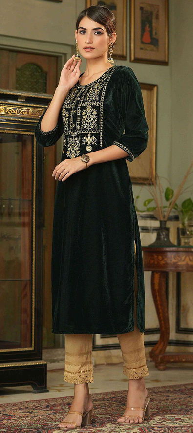 Party Wear Green color Velvet fabric Tunic with Bottom : 1836652