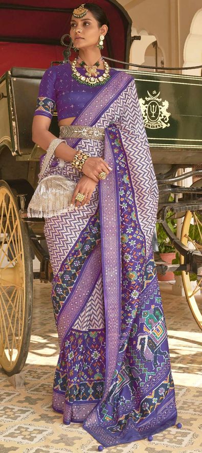 White Dark Purple Blend Floral Design Digital Print Linen Saree - Loomfolks