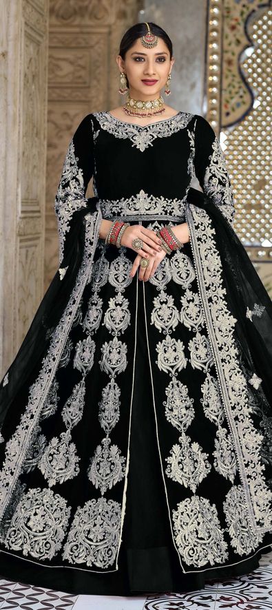 Bestseller | Reception Velvet Lehenga Choli, Reception Velvet Ghagra Choli, Reception  Velvet Chaniya Choli and Reception Velvet Lehenga online shopping