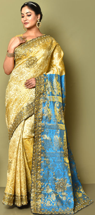 White And Golden Zari Woven Kanjivaram Saree – NITARAA