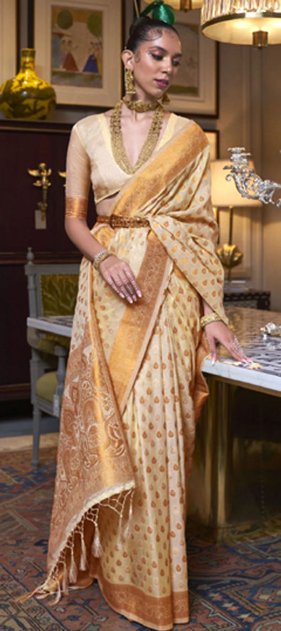 Off white khadi silk on sale saree